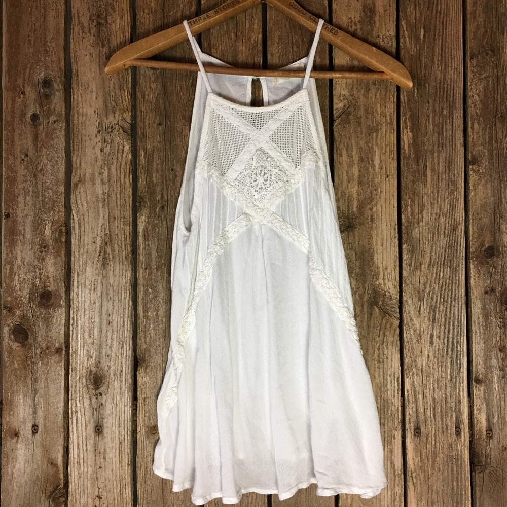 Altar’d State white sleeveless blouse